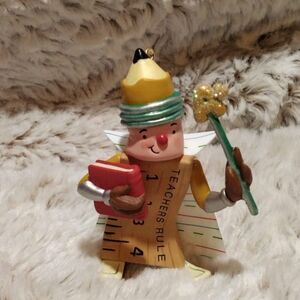 Hallmark keepsake ornament, 2008, teachers rule.